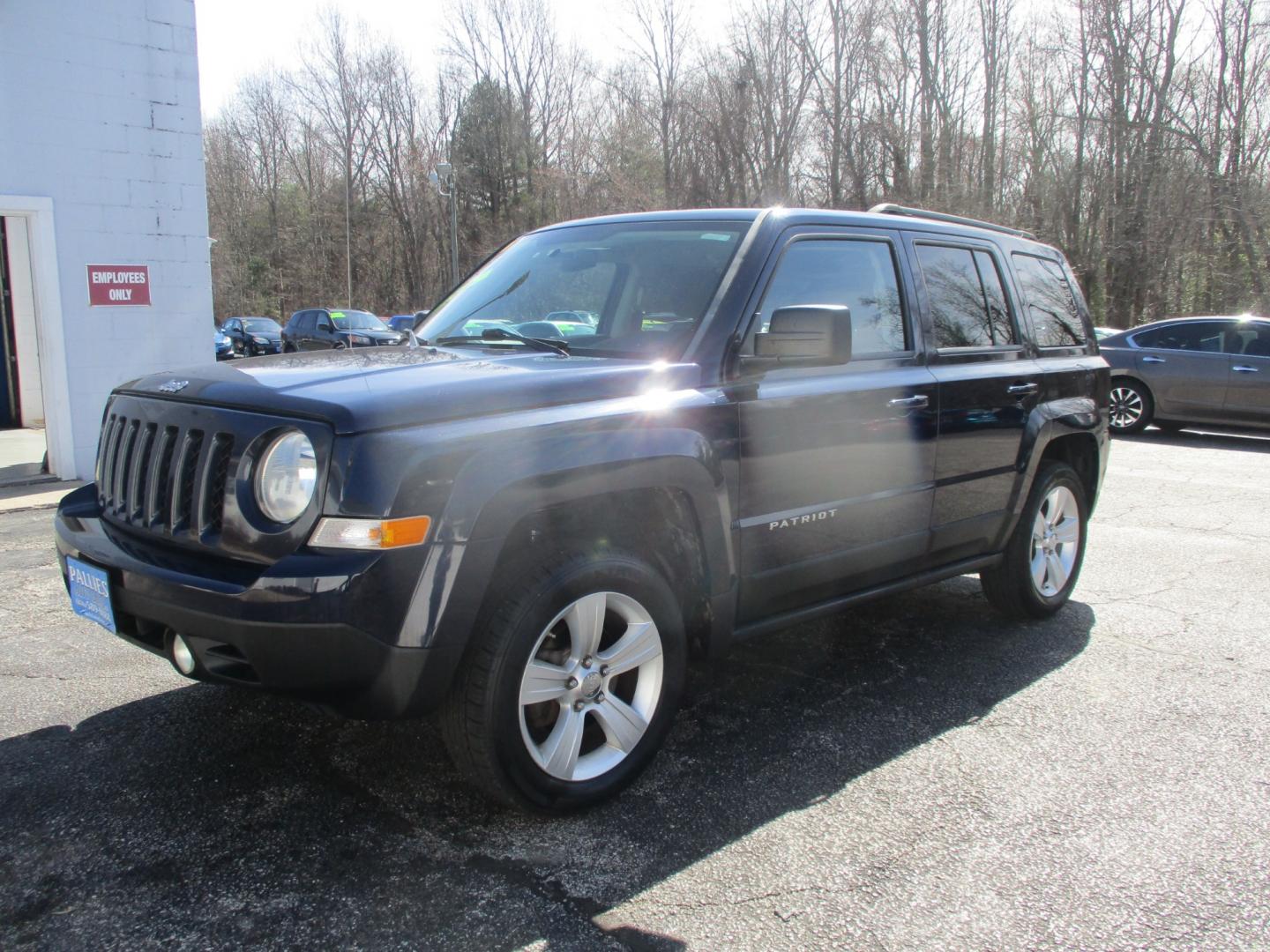 2012 BLUE Jeep Patriot (1C4NJPFB0CD) , AUTOMATIC transmission, located at 540a Delsea Drive, Sewell, NJ, 08080, (856) 589-6888, 39.752560, -75.111206 - Photo#1